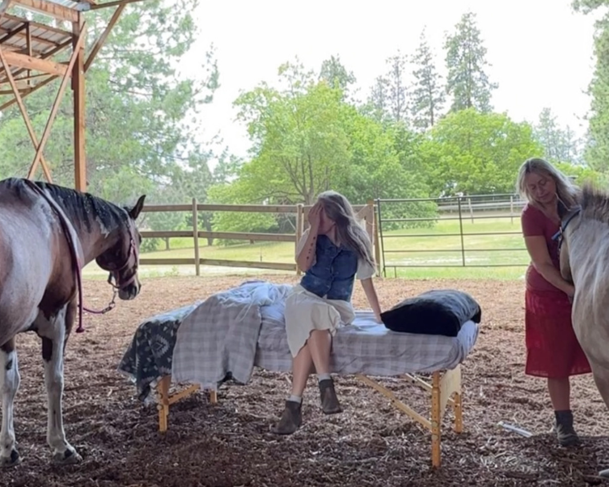 Hearts &amp; Hooves- An Equine Wellness Experience