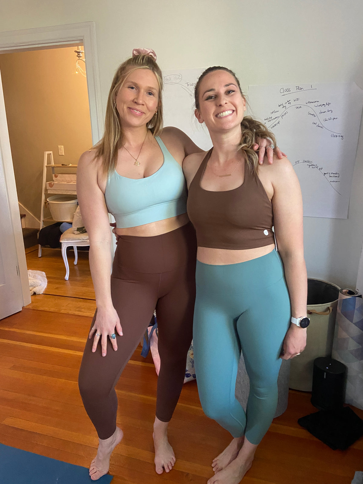 Light Support Halter Tank Top